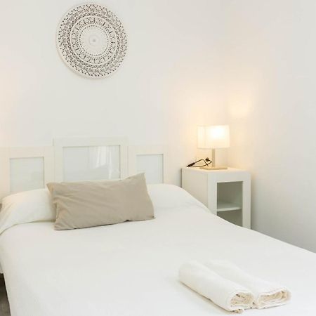 Apartamento Pelayo Malaga Exterior photo